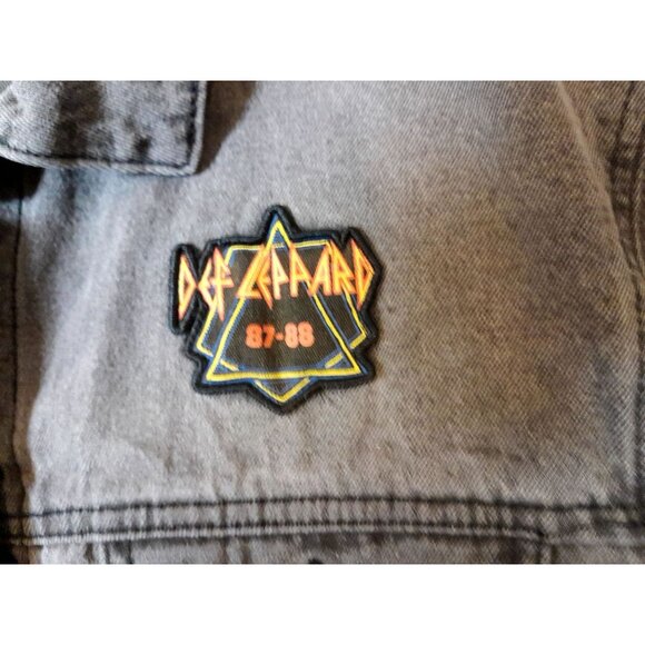 Vintage By Junk Food Def Leopard 80s  Rock Goth Grunge Metal Denim Jacket Lt Blk - Picture 5 of 6